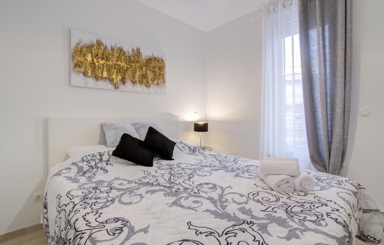 Apartments Luka - Villa Sunce Senj  Buitenkant foto